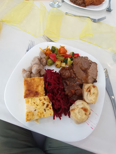 Hiša domačih okusov Pr Čop - Gastronomija in gostinstvo