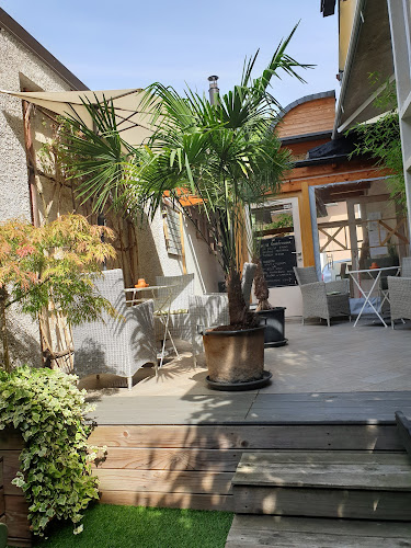 Kavarna NATURA - Gastronomija in gostinstvo