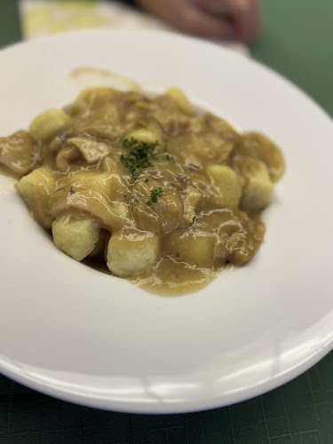 Opinii despre Gostilna Strah Polonca Štrukelj s.p. în Škofljica - Gastronomija in gostinstvo