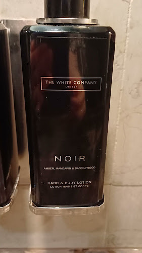 Kavarna Zvezda, Hotel Slon - Gastronomija in gostinstvo