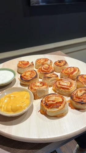 Pizzerija Arena - Gastronomija in gostinstvo