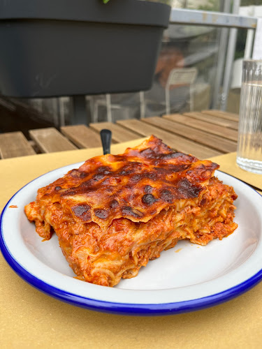 Raw Pasta - Pasta Fresca Bar