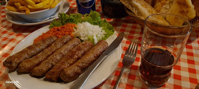 Roštilj - Gastronomija in gostinstvo