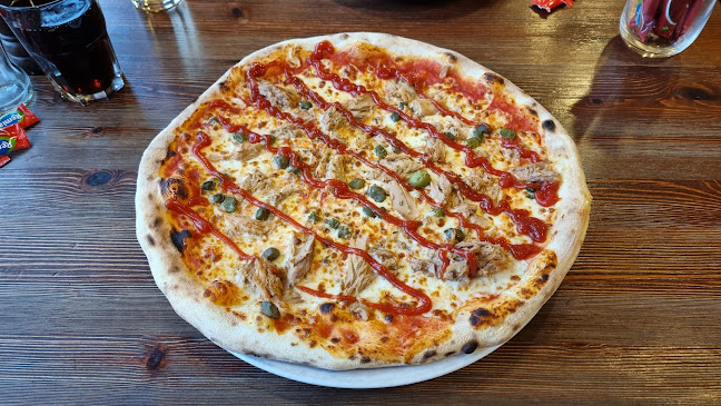 Gostilna in pizzerija Feniks - Gastronomija in gostinstvo
