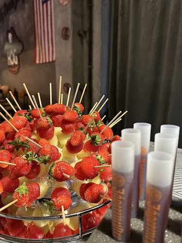 Comentarii opinii despre Two Riders bar