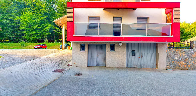 Opinii despre Gostilna Strah Polonca Štrukelj s.p. în Škofljica - Gastronomija in gostinstvo