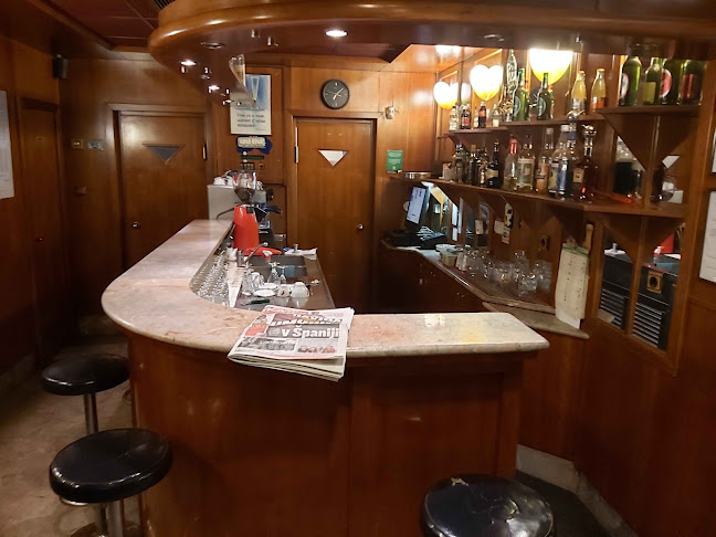 Opinii despre Vukan Marjan s.p. - dnevni bar "Palma" în Murska Sobota - Gastronomija in gostinstvo