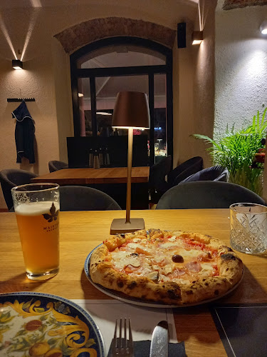 Beštija Bistro - Gastronomija in gostinstvo