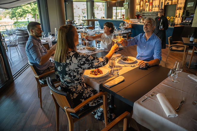 Opinii despre NOE Wine Bar & Restaurant în Volčja Draga - Gastronomija in gostinstvo