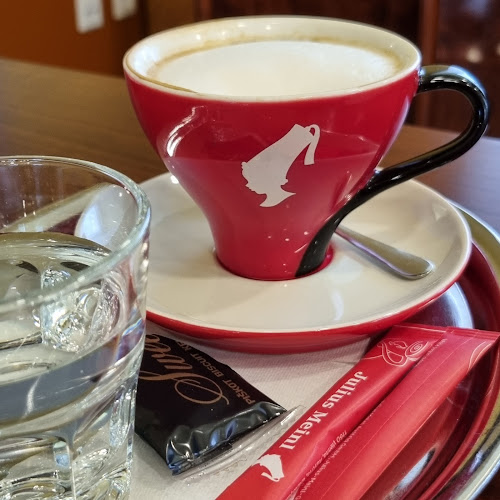 Štručka podjetje za trgovino, zunanjo trgovino in proizvod njo - Gastronomija in gostinstvo