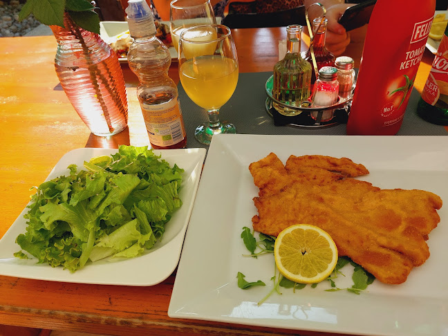 Hruševje 4, 6225 Hruševje