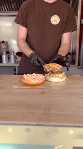 Comentarii opinii despre Smash Truck Burgers