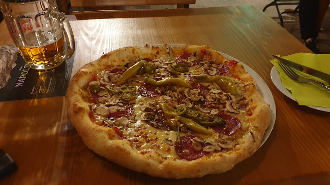 Pizzerija in špageterija Buf - Gastronomija in gostinstvo