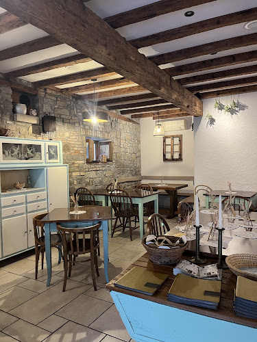 Gallusova ulica 2, 6330 Piran