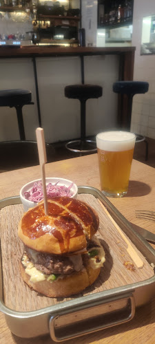 Poštna ulica 3, 2000 Maribor