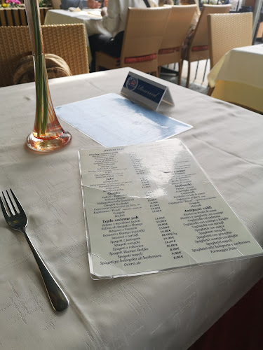 Kosovelova ulica 1, 6330 Piran