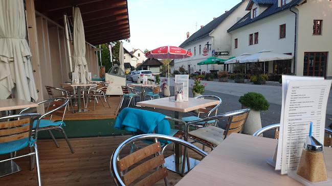 Opinii despre Kavarna pri Baziliki, Brezje în Brezje - Gastronomija in gostinstvo