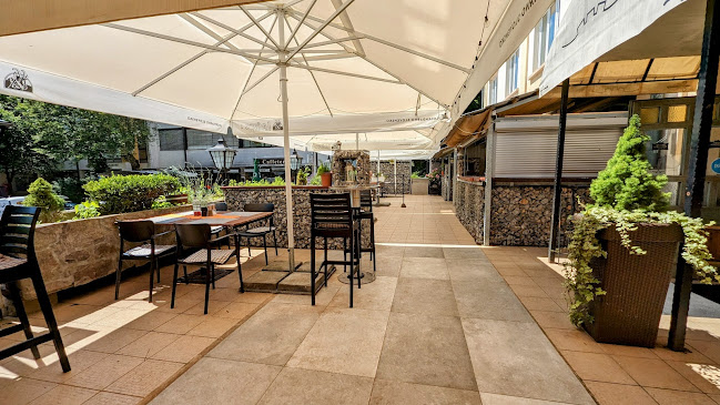 Kranjska cesta 2, 4240 Radovljica