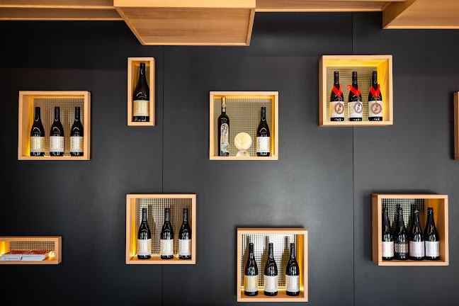 Posestvo Gjerkeš, restavracija in vinska klet - vrhunska vina in penine - prenočišča - Gastronomija in gostinstvo