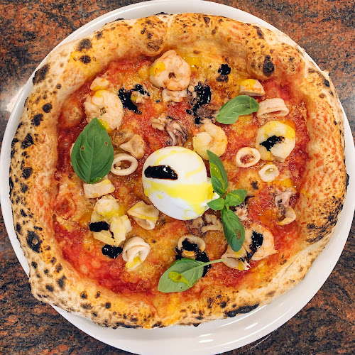 Opinii despre Cesarski Dvor în Kamnik - Gastronomija in gostinstvo