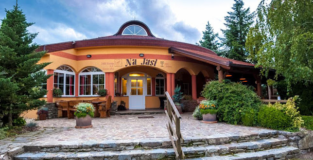 Gostilna "Na Jasi" Ksenija Lülik s.p.