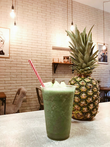 Opinii despre TINK superfood - Poke Bowls | Brunch | Matcha în Ljubljana - Gastronomija in gostinstvo