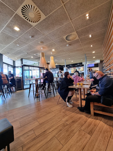 McDonald's Petrol Maribor - Gastronomija in gostinstvo
