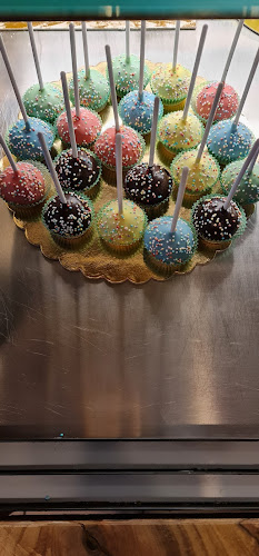 Kavarna In Slaščičarna Palček - Gastronomija in gostinstvo