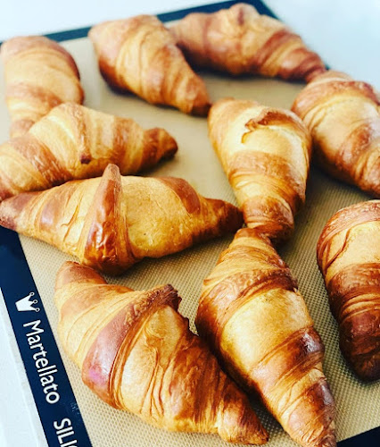 Opinii despre KONNA ice cream & cakes Kreativna slasčičarna d.o.o. în Kozina - Gastronomija in gostinstvo