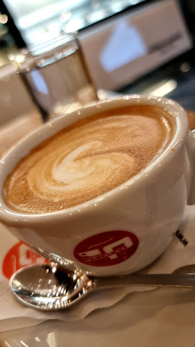 Opinii despre Slaščičarna Bistrica, Pajaziti Saćip s.p. în Tržič - Gastronomija in gostinstvo