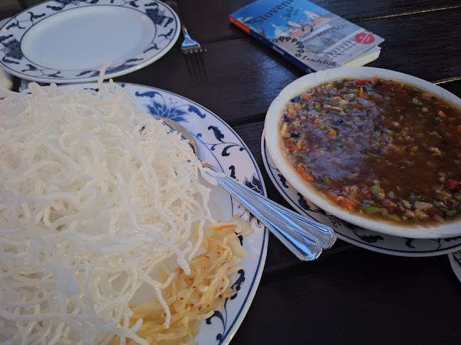 Zlati vrt, Kitajska Restavracija - Gastronomija in gostinstvo