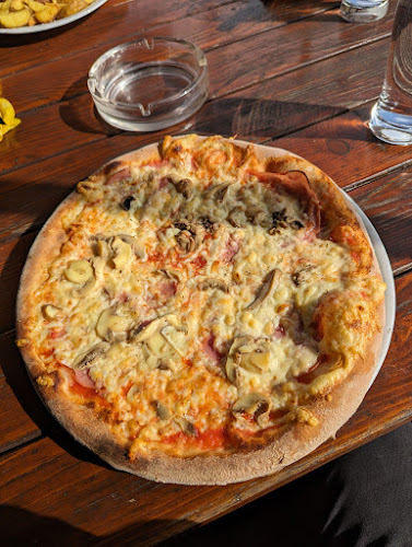 Opinii despre Pizzerija Melita Vincenc Bohinec S.P. în Kamnik - Gastronomija in gostinstvo