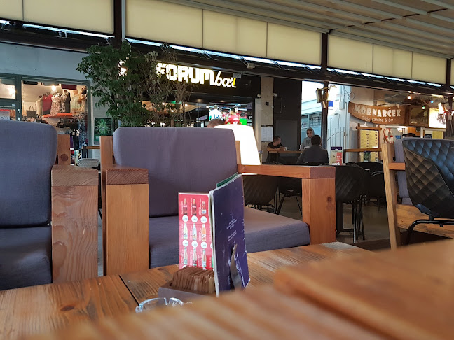 Forum Bar