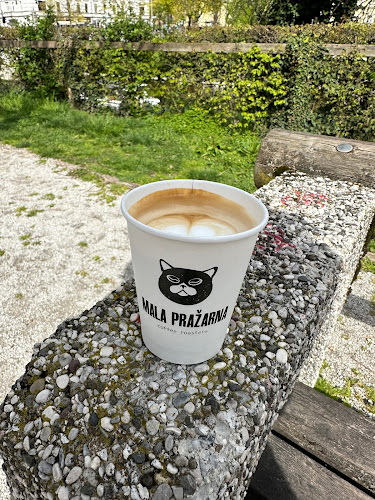 Krakovski nasip 10, 1000 Ljubljana