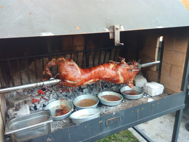 LESKOVAČKI ŽAR KORDUN - Gastronomija in gostinstvo