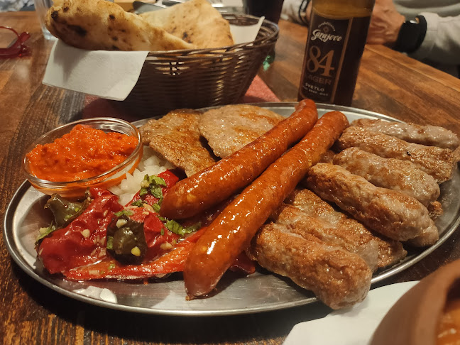 Opinii despre Čevabdžinica Sarajevo '84 - Koper 1 în Koper - Gastronomija in gostinstvo