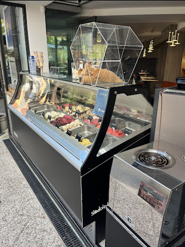 LEDENA - Slaščičarna & Bar - Gastronomija in gostinstvo