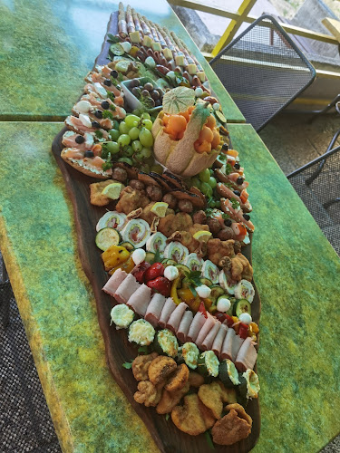 Opinii despre Zdenko Mesarič s.p. restavracija "Gurman" în Nova Gorica - Gastronomija in gostinstvo