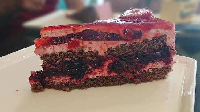 Slaščičarna Julija - Gastronomija in gostinstvo