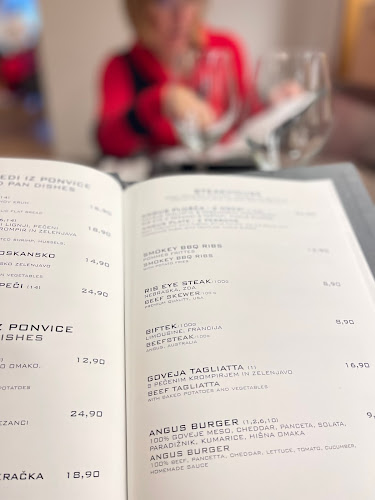 Pod Gradom 5, 1351 Brezovica pri Ljubljani