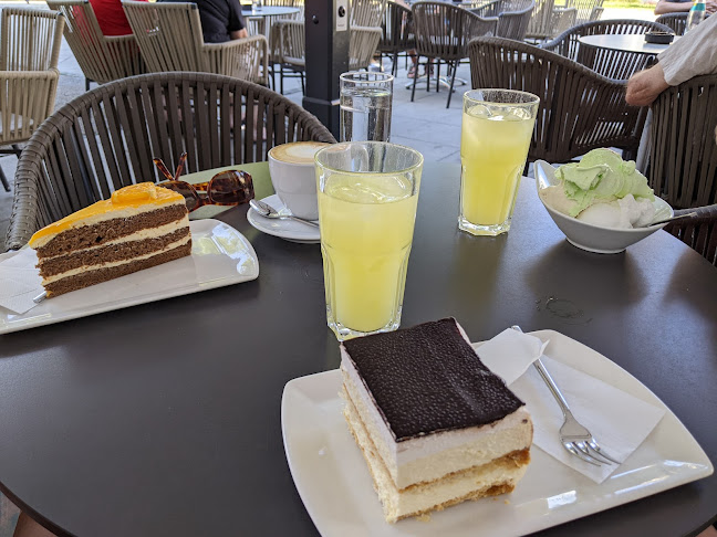 Comentarii opinii despre Slaščičarna Medo Besir Pajaziti s.p.