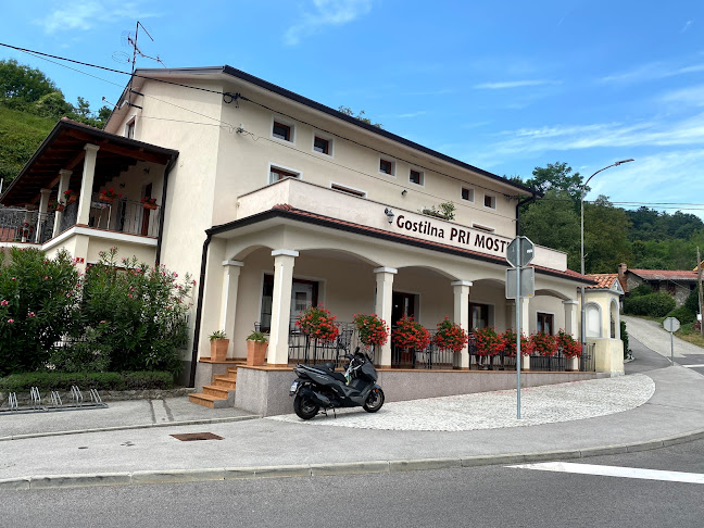 Comentarii opinii despre Gostilna pri mostu,Plave