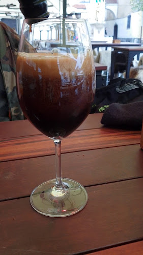 Cankarjevo nabrežje 3, 1000 Ljubljana