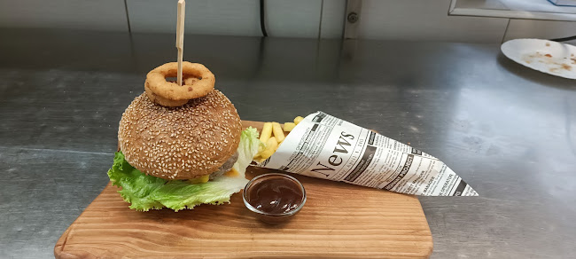 Kolodvor Pub Žalec - Gastronomija in gostinstvo