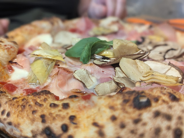 Gostilnica in pizzerija Caprese