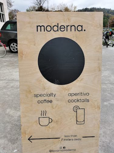 Opinii despre Kavarna Moderna în Ljubljana - Gastronomija in gostinstvo