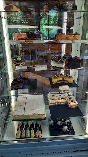 Valentinin kotiček Kavarna in Slaščičarna - Gastronomija in gostinstvo