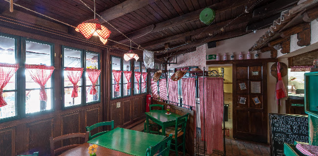 Ošterija Žogica - Gastronomija in gostinstvo