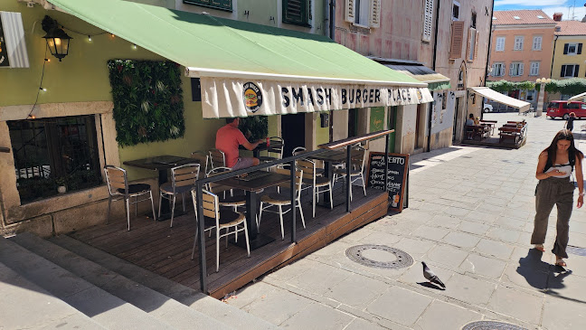 Smash Burger place - Gastronomija in gostinstvo