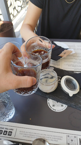 Mestna kavarna - Gastronomija in gostinstvo